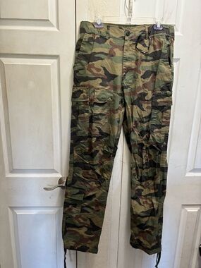 Supply and demand Camouflage Cargo Pants - Green Camo Men's Utility Pants